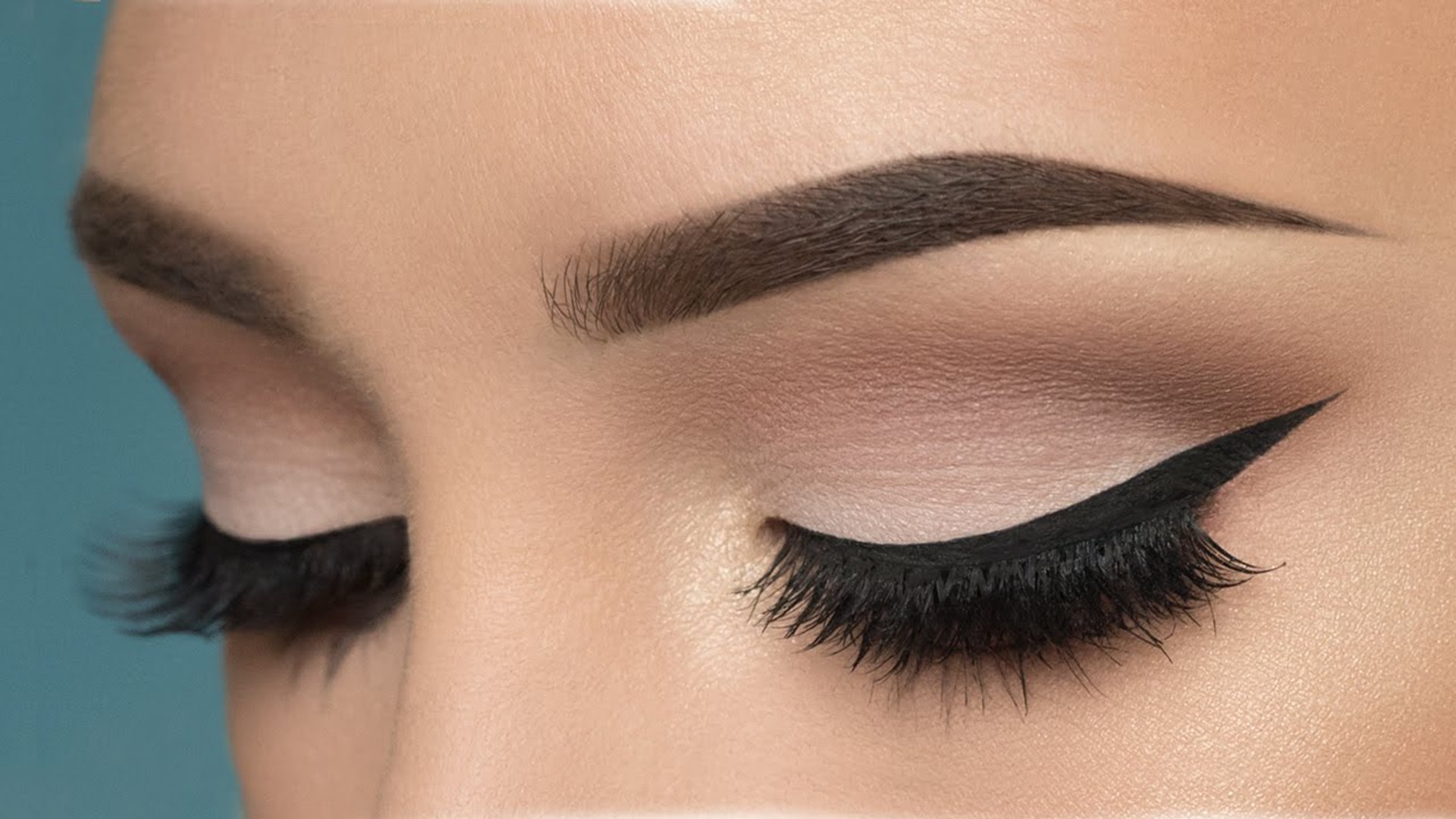 Makeup videos for beginners online