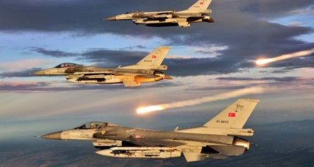 Kahraman Yüzbaşı Karargaha "Bizi Vurun" Dedi, Yüz Askerini Kurtardı