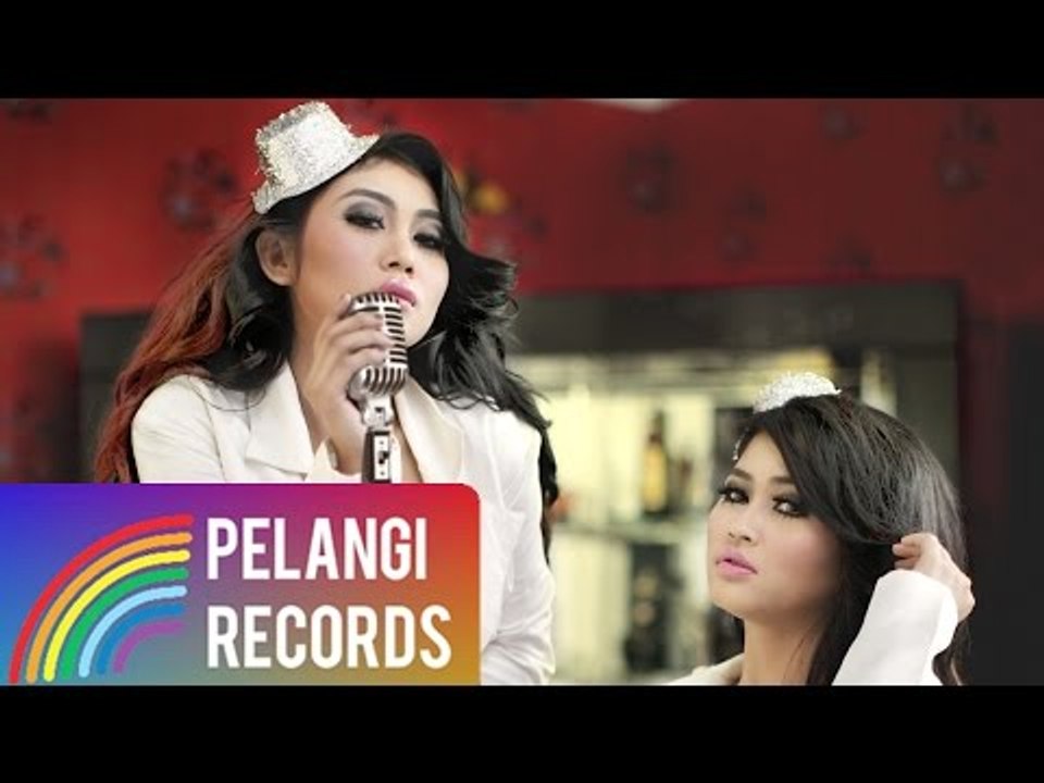 Duo Serigala - Sianida (Official Lyric Video)