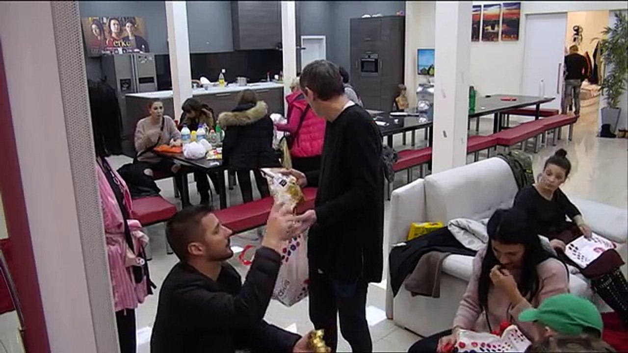 Zadruga - TUCA Jelene Krunić sa Nadeždom Biljić - 05.03.2018.