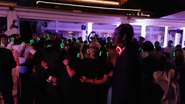 2017-09-04_033703 Mariage Davidi Kitai 2 @ Plage Keller (Cap D'antibes 06)