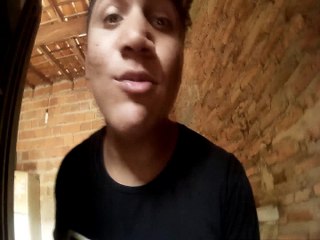 FUI ASSUSTAR MEU IRMÃO E ME DEI MAL KKKK