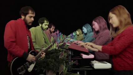 Tráiler de “Un documental sobre el grupo equivocado”, un film de Miguel Velilla