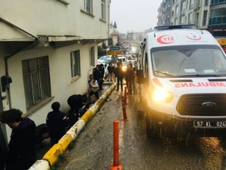 Bunalıma Girip Kendini Asan Genci, Babası Son Anda Kurtardı