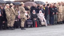 Bitlis'te Mayına Basan Güvenlik Korucusu Şehit Oldu