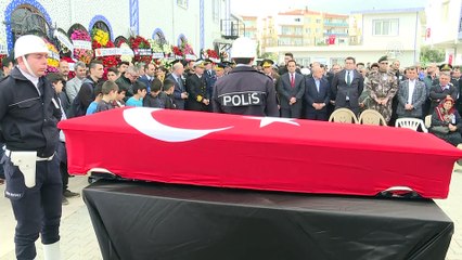 Şehit polis memuru Çelik, son yolculuğuna uğurlandı (3) - İZMİR