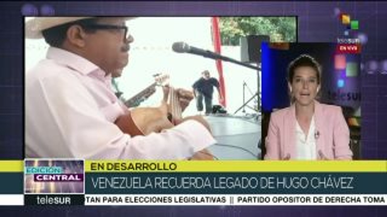Venezolanos rinden tributo a Hugo Chávez a 5 años de su partida física