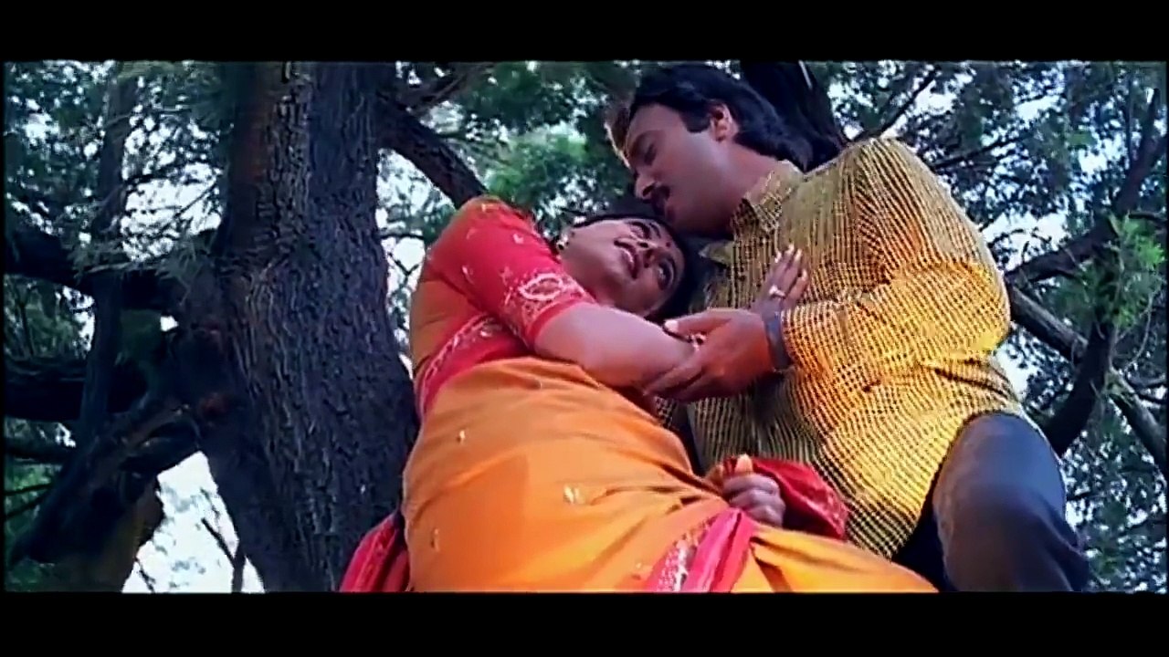 Yedho oru Pattu _ Unidathil Ennai Koduthen _ Karthik, Roja