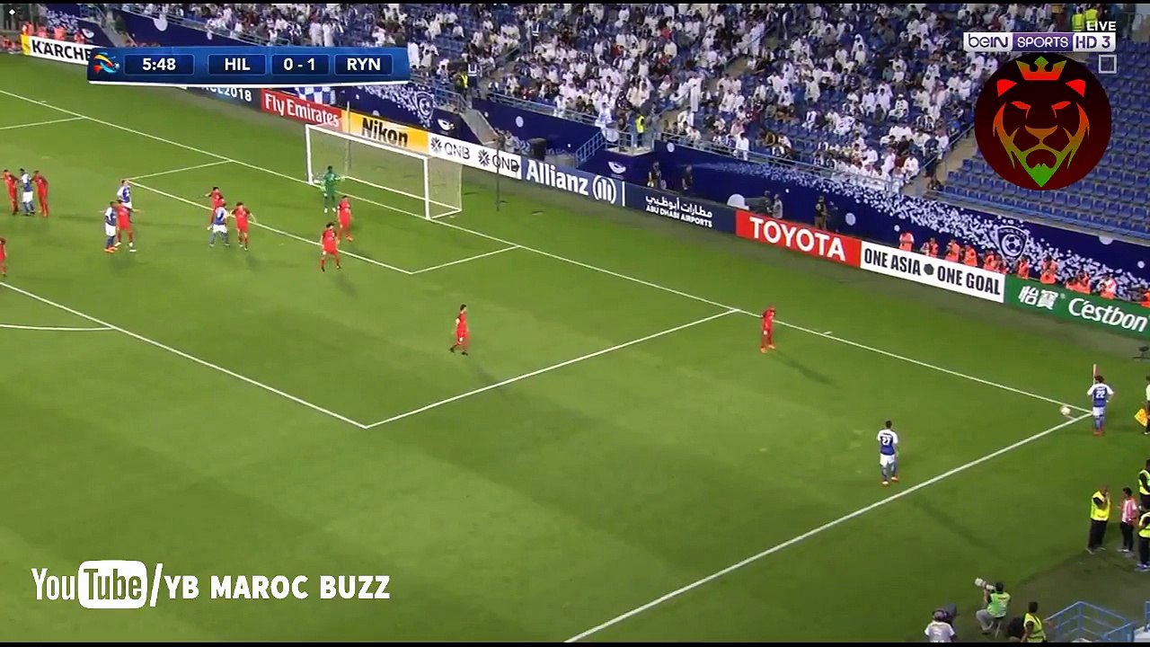 جميع  لمسات الساحر أشرف بن شرقي الرائعة في مباراة الهلال و الريان 1-1!!