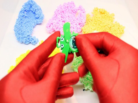 Learn Colors Smiley Foam Surprise Eggs , How to Draw Ice Cream & Kinetic Sand Bricks For Kids