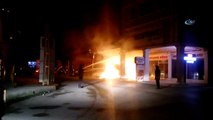 Samsun'da mobilya imalathanesi alev alev yandı