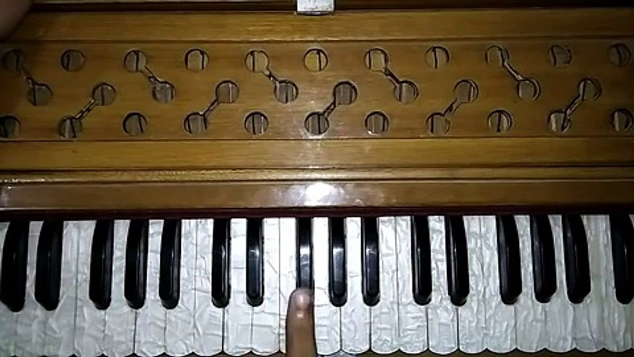 Sanson Ke Mala - Learn on harmonium