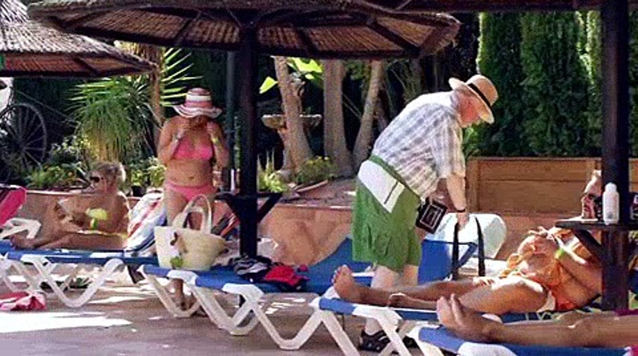 Benidorm S05 E03 E 3