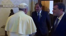 A group of Argentinian Muslims give the Pope a copy of the Koran