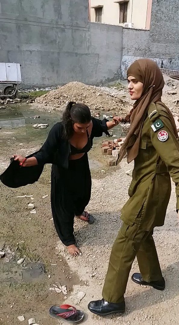 funny pakistani