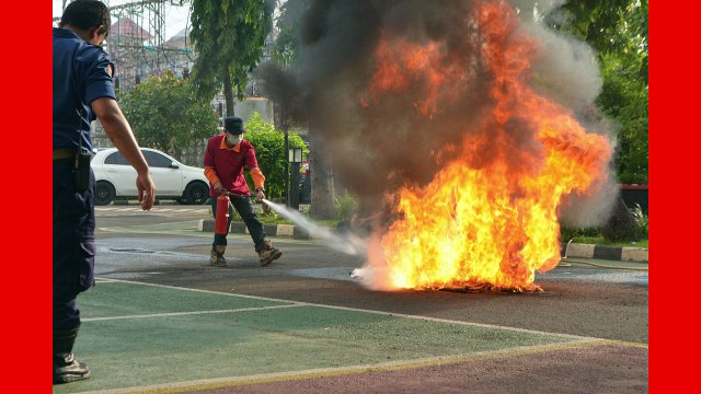 JAMINAN RUNNING!! WA : 0812-8433-9009 . Pelatihan Ahli K3 Kimia, Pelatihan K3 Jakarta, Pelatihan K3 Umum Jakarta