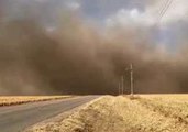 Huge Dust Clouds Shut Down Roads in Kansas