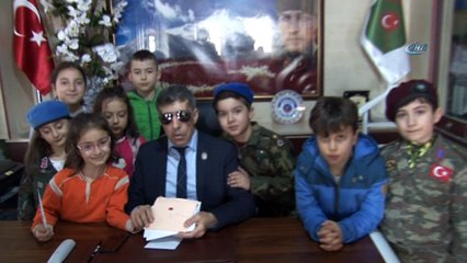 İlkokul öğrencilerinin yazdıkları mektup sınır hattına götürülecek