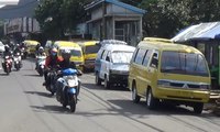 Di Semarang, Angkot Disulap Jadi Perpus Berjalan