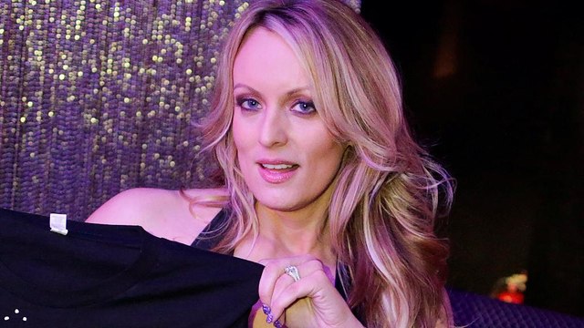 Pornodarstellerin Stormy Daniels klagt Donald Trump an