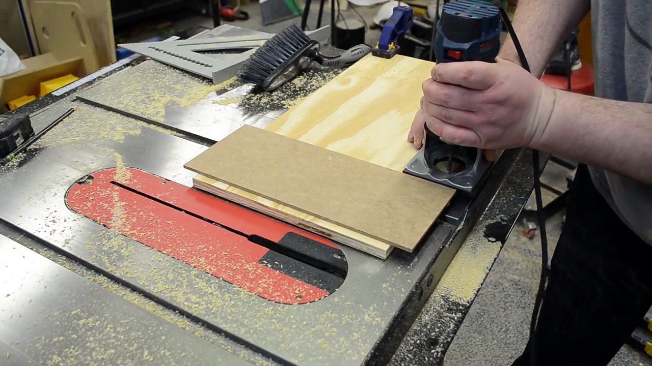 Perfect Dados & Grooves Simple Router Jig (ep68) video Dailymotion
