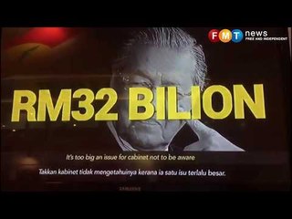 Umno papar video dedah 'pekung' Dr M