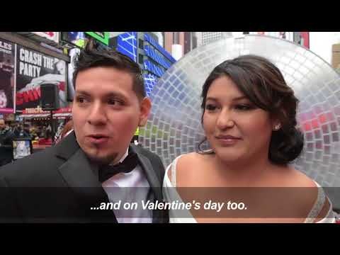 Couples celebrate Valentine's day in Times Square
