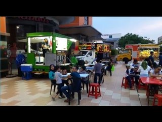 Lelaki ini tahu mana nak tempatkan food truck anda