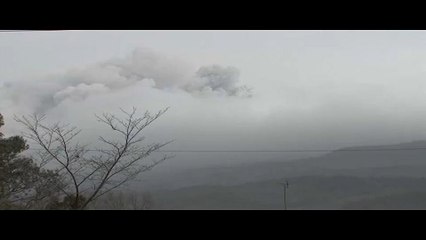 Kitört a japán vulkán