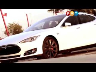A peek inside the Tesla Model S85