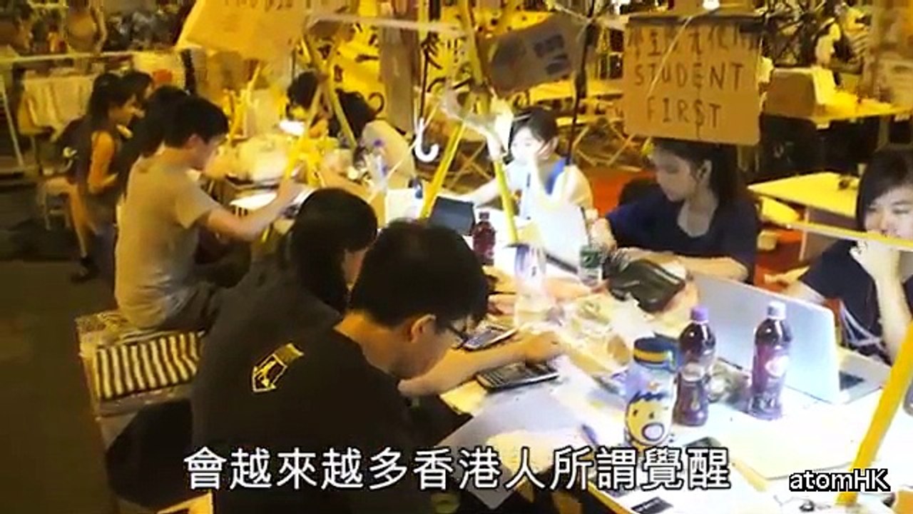【傘運三周年】普選聲音未減退 佔領區自修室學生這天回到政總附近聲援良心政治犯