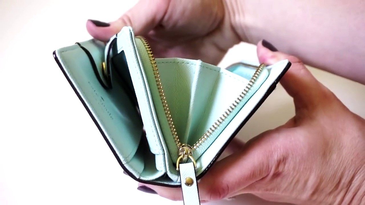 Review: Kate Spade New York Cara Wallet in Grace Blue!