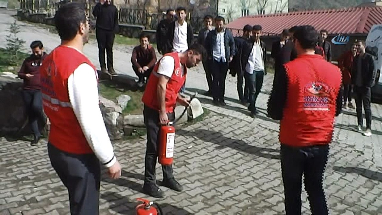 Hizan Gençlik Merkezinde yangın tatbikatı
