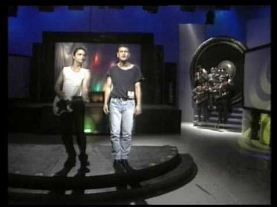Kuku Lele - Ostani (Official Video)