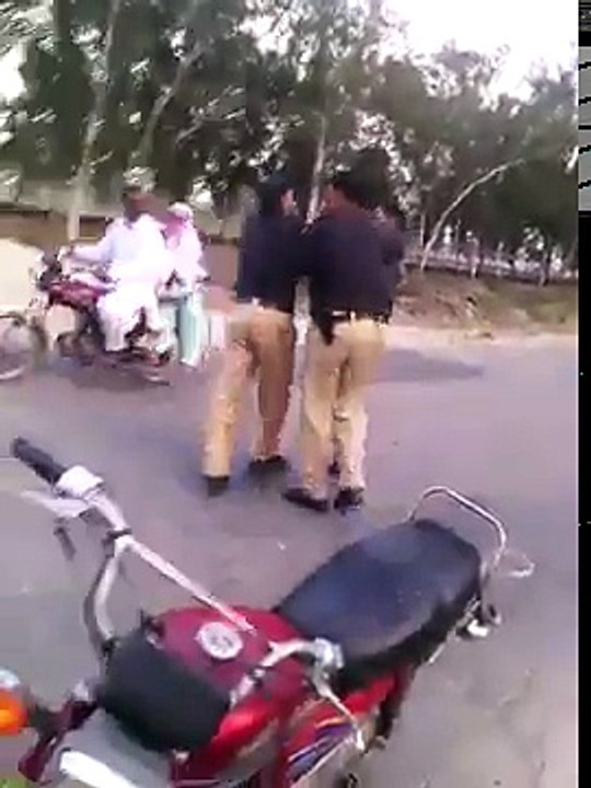 Punjab police fighting with each other |Must watch very funny