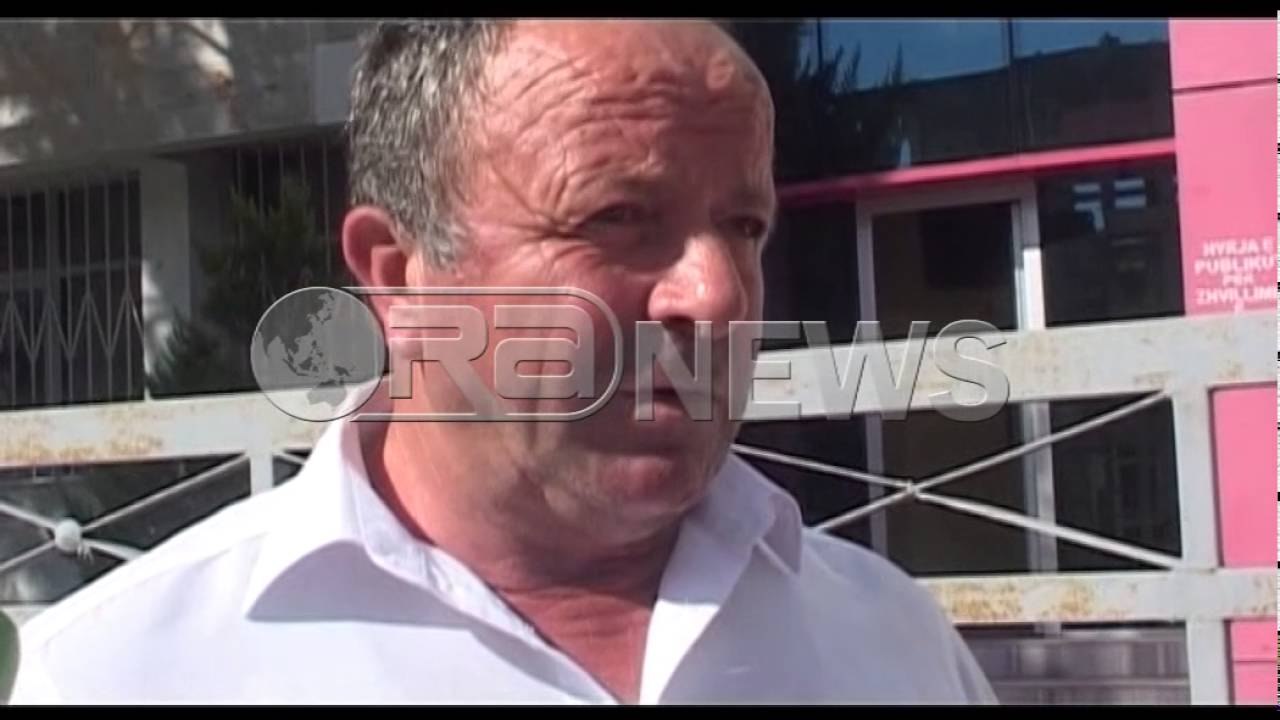 Ora News - Familjarët e Fadil Hoxhës padi në pr...