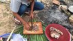 village food fory | how to cooking pig intestine | traditional food in cambodia (3)