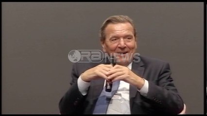 Ora News - Schröder: Integrimi në BE i rrezikuar, por është një bekim!