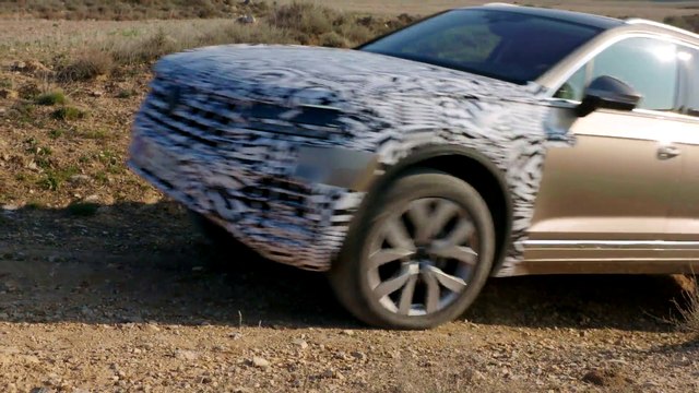 The all-new VW Touareg COVERT DRIVE SPAIN in Driving video in Gold