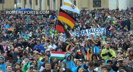 Urbi et Orbi: Prayers for massacred students in Kenya