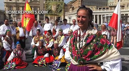 Rhythm, Music and Dancing in St. Peter's Square