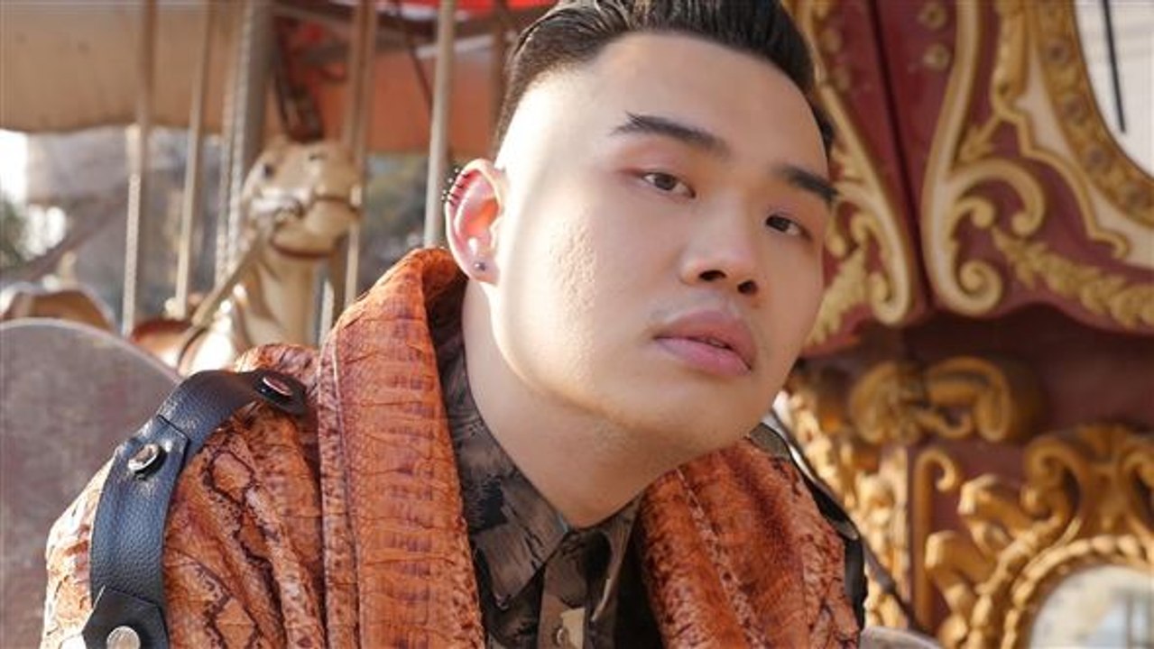 Mutiger musiker: k-pop-star marshall bang outet sich