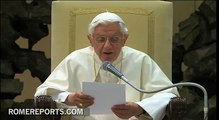 Benedict XVI speaks on the letters of St. Paul to the Philippians during general audience