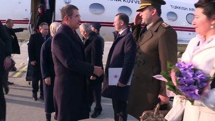 Milli Savunma Bakanı Canikli, Türk Şehitliği'ni ziyaret etti - BUDAPEŞTE