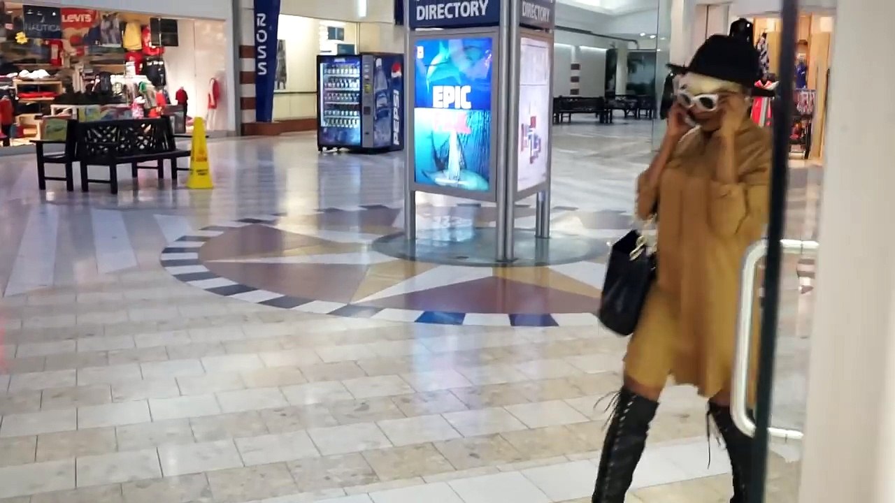 The KISSING CHALLENGE | Boyfriend VS Girlfriend