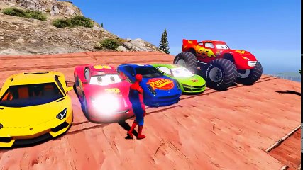 Şimşek ve Örümcek Hızlı Arabalarla Zorlu Yollardan Uçuyor