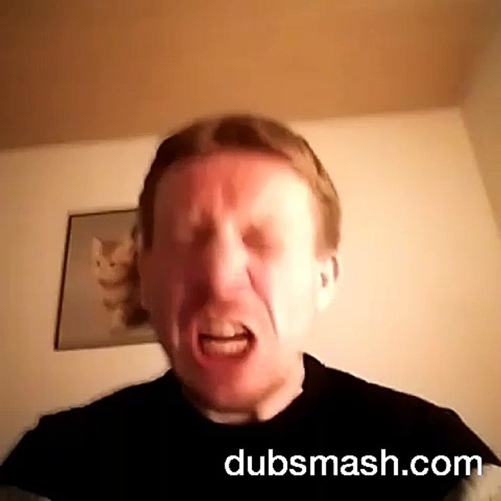 Dubsmash 'Disco Pogo'