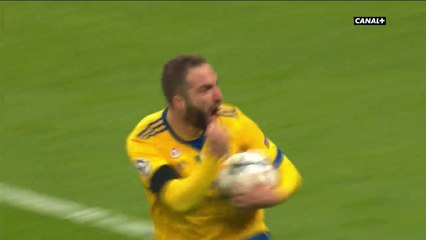 Gonzalo Higuain relance le match !