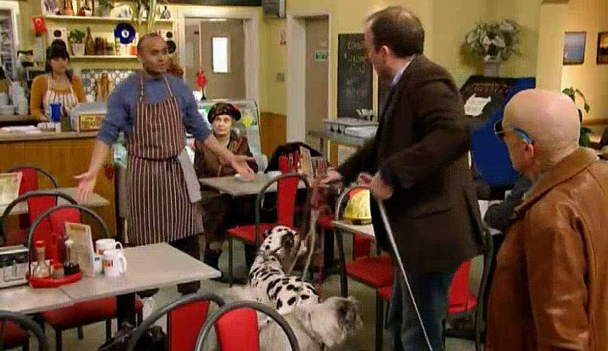 Count Arthur Strong S01E05 Doctor Two