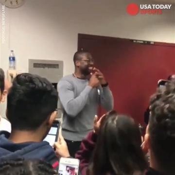 Dwyane Wade surprises students at Stoneman Douglas High School